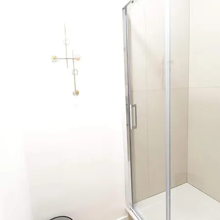 Dimora Beluga - Centro 3*