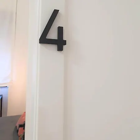 Pensjonat Dimora Beluga - Centro 3*