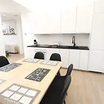 Dimora Beluga - Centro Pensjonat 3*