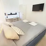 Dimora Beluga - Centro Pensjonat 3*
